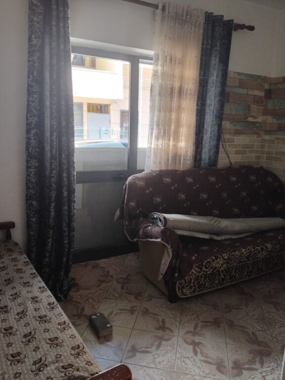 Apartment 1+1 for rent – Xhamllik, near Venue Club !