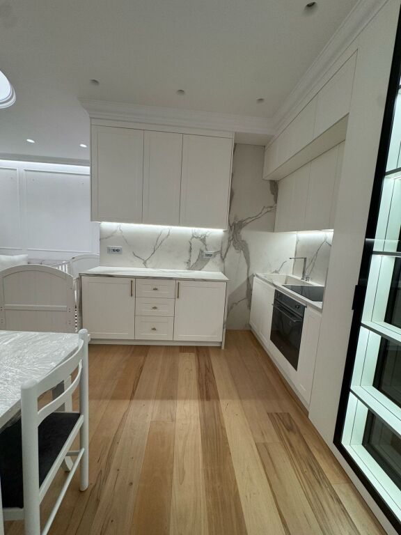 Appartamento Super Moderno 2+1 in Vendita 🏡  📍 Zogu i Zi - Complesso “Foleja e Gjelbër
