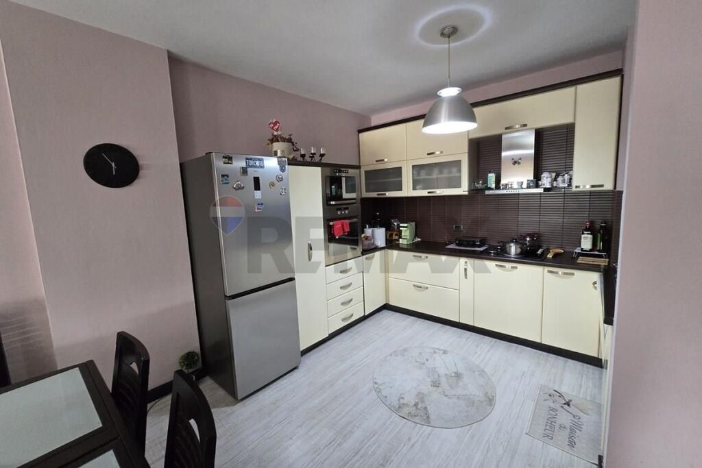 Apartament 1+1 me qera Dritan Hoxha