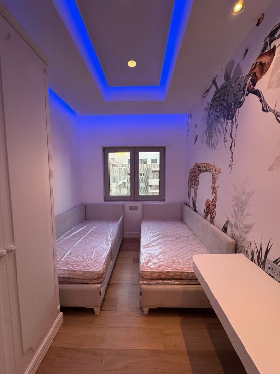 Appartamento Super Moderno 2+1 in Vendita 🏡  📍 Zogu i Zi - Complesso “Foleja e Gjelbër