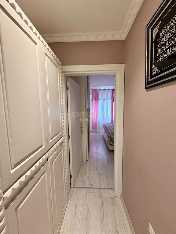 VENDESI APPARTAMENTO 2+1+2 ALLA KOMUNA PARISIT