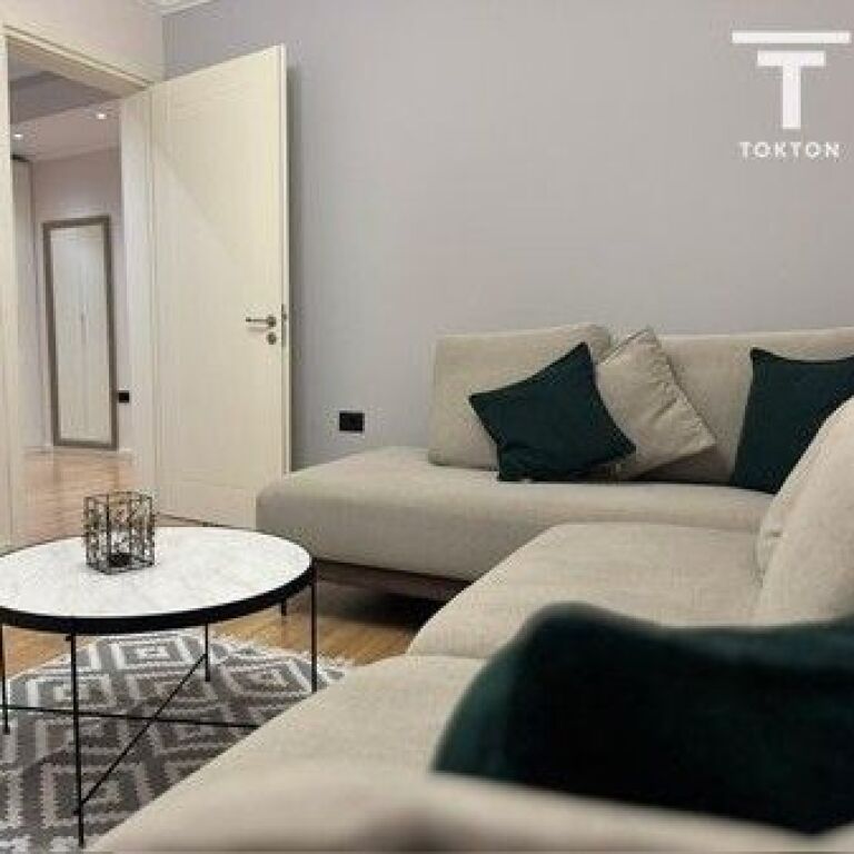 IN VENDITA, APPARTAMENTO 2+1, VIA:"MINE PEZA", TIRANA
