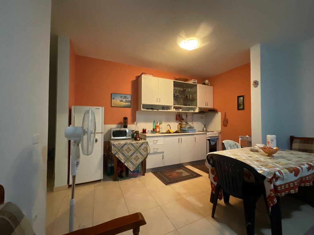 Apartment 1+1 for sale in Golem, Freskia Residence