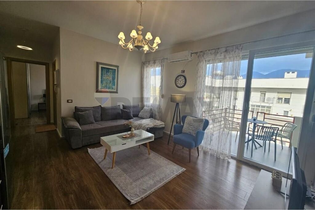Apartment 1+1 for rent Pazari Ri