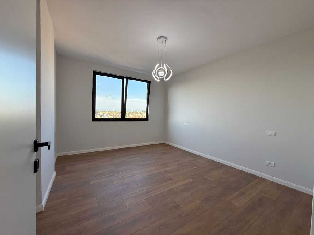 Apartament 2+1 Për Shitje, Afër Hotel Adriatik, Durrës!!
