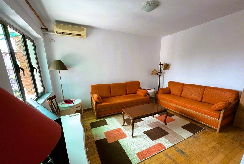 Appartamento 2+1 in affitto a Pazari Ri, Tirana - 550€ | 80 m²