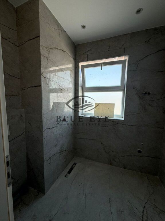 Apartment 1+1 for sale in Golem, near VM Residence.