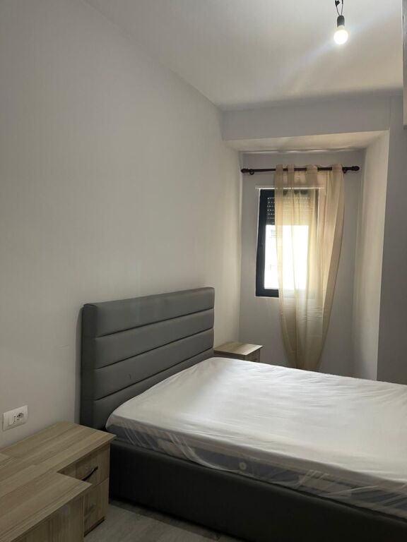 🏡 JEPET ME QIRA APARTAMENT 1+1 – ASTIR, TE RRETHI