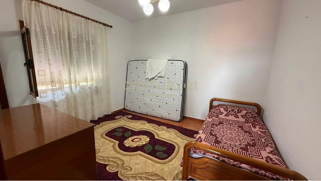VILLA FLOOR 2+1 FOR RENT IN SHKOZE!