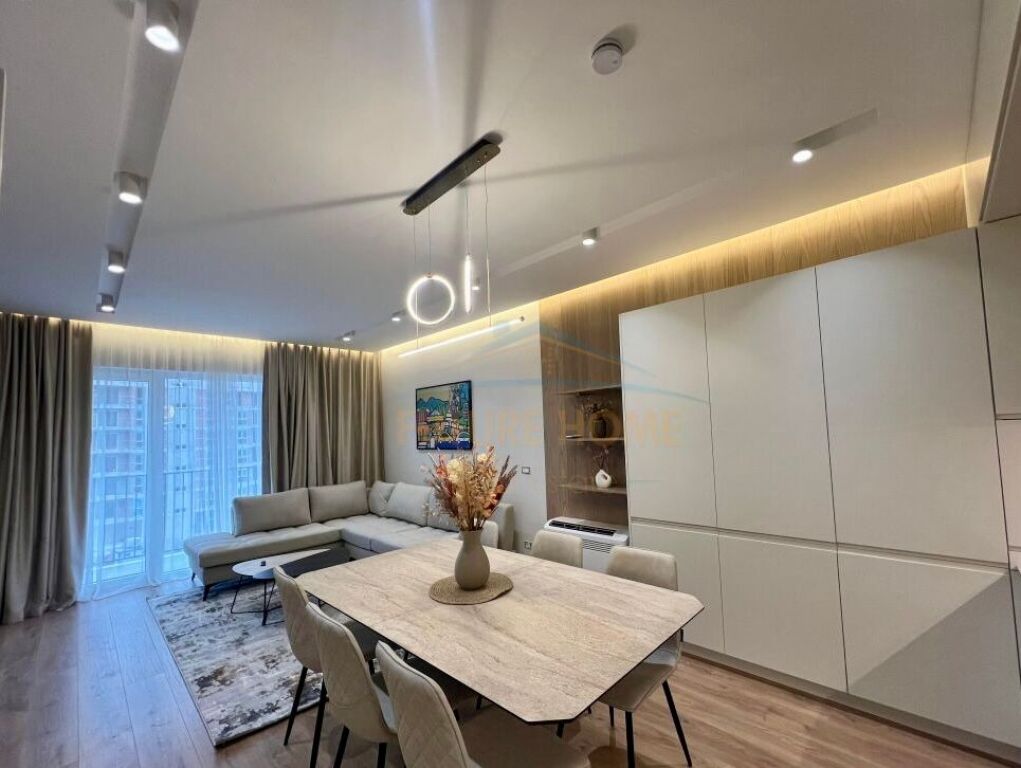 Qera, Apartament 2+1+2, Kompleksi Orbital , Stacioni i Trenit, Tiranë.