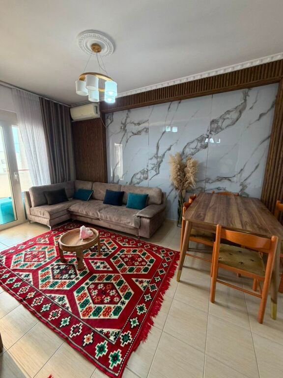 Shitet Apartament 2+1 ne Plepa