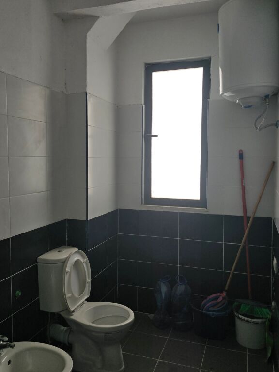 SHITET APARTAMENT 1+1 NË ZONEN E KAMZES