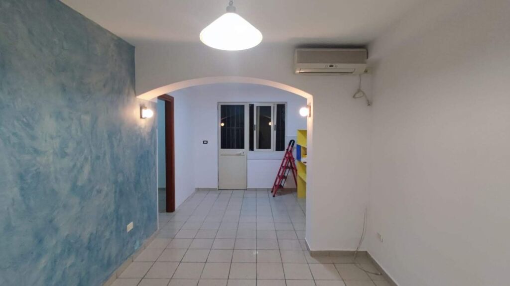 Office for rent in Vasil Shanto