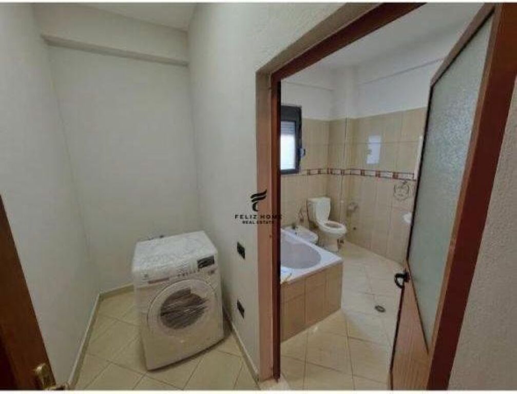 SHITET APARTAMENT 3+1 VILAT GJERMANE 190.000 EURO FH-36002