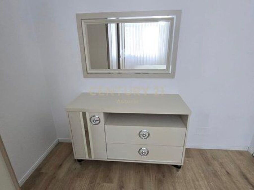 Shitet apartament 1+1, Linze, Pranë Restorant 2 Luanët
