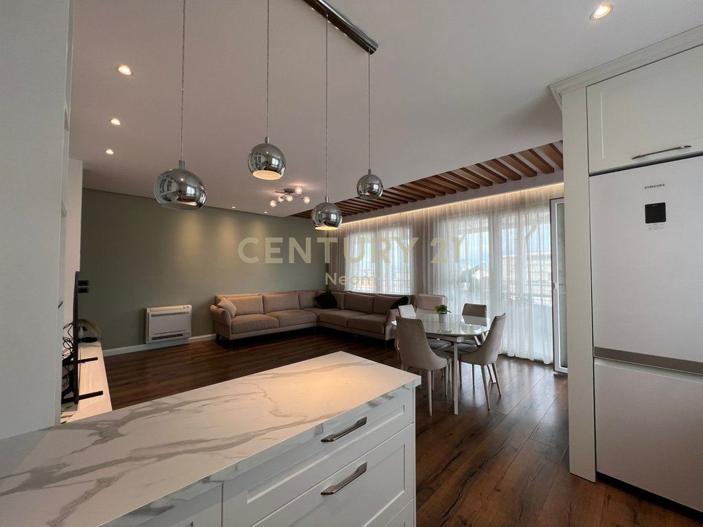FOR RENT, MODERN PENTHOUSE 2 +1+2 + Parking Space, On the Artificial Lake!