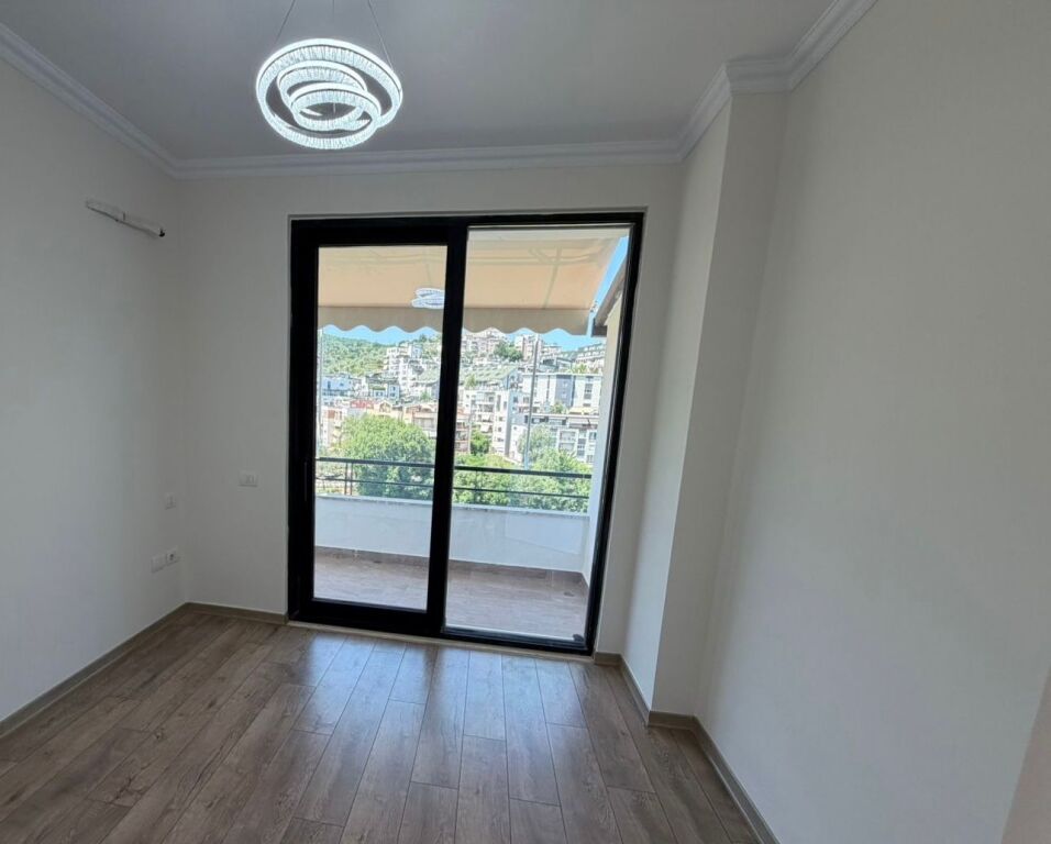 VENDESI APPARTAMENTO 2+1 Lago Secco