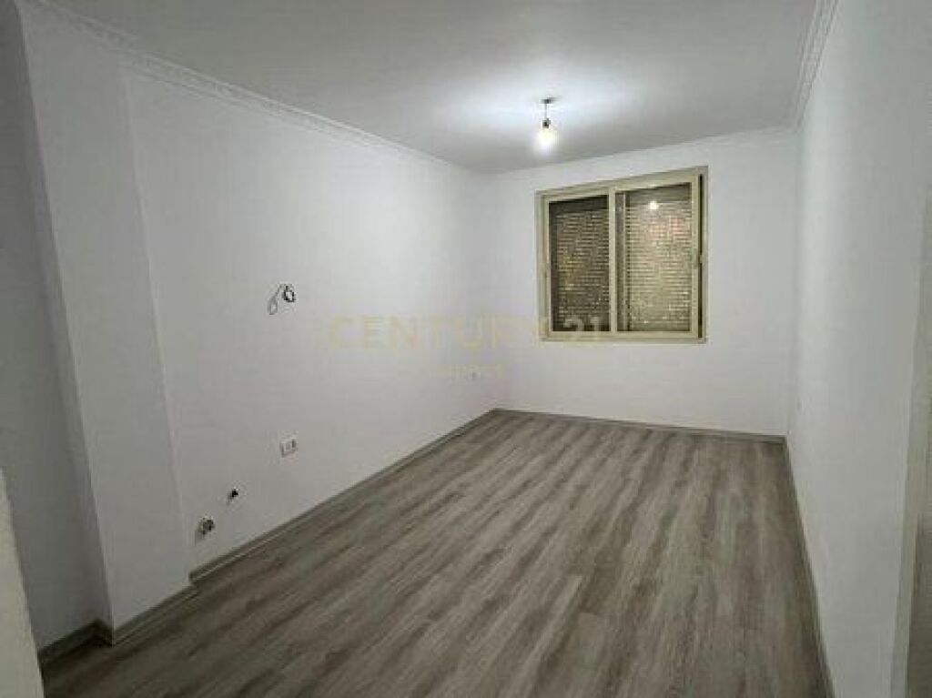 Appartamento 2+1 in affitto vicino a Myslym Shyri!