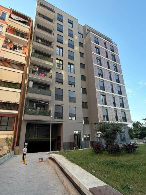 Vendesi Appartamento 2+1 📍 Astir (JOLLA SH.P.K)  🏠