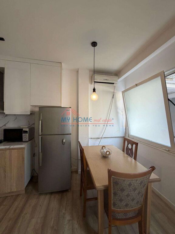 Apartament 1+1 me Qera Rruga e Barrikadave Tirane