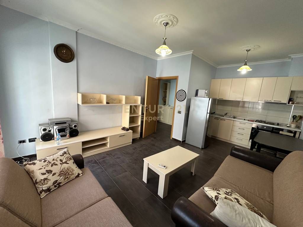Apartment 1+1 for sale at Shkembi i Kavajes