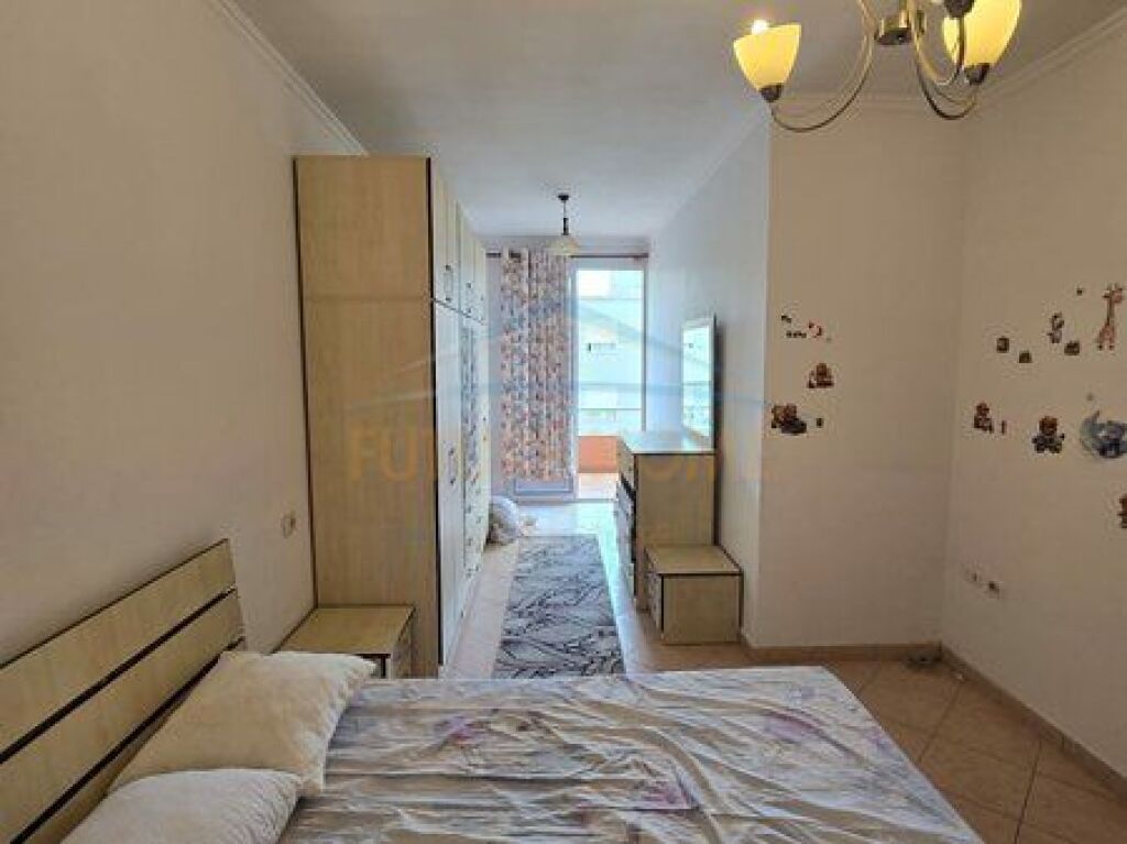 For sale, Apartment 2+1, Unaza e Re