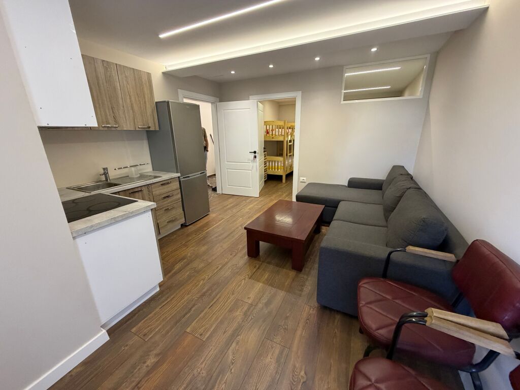Apartment 1+1 for rent in Sauk  📍 Location: Sauk 🏢 Floor: 1 🏠 Typology: 1+1 💶 Price: 350 € / month (non-negotiable)  The apartment is located on the first floor and offers comfortable living conditions.  
