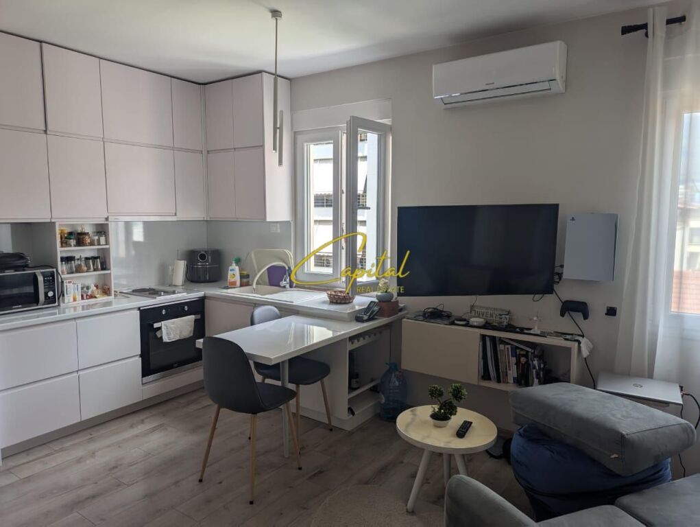 GARSONIERE ME QIRA 40 PAZARI I RI 500 EURO