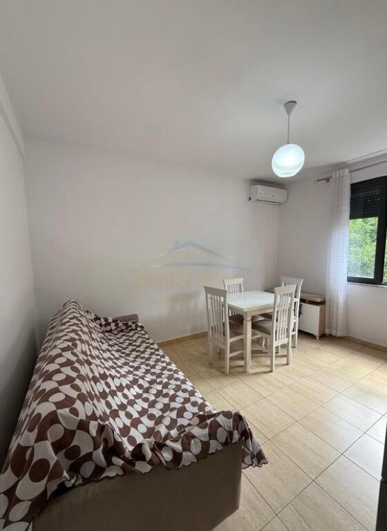 Qera, Apartament 2+1, Rruga Asim Vokshi, Tiranë.