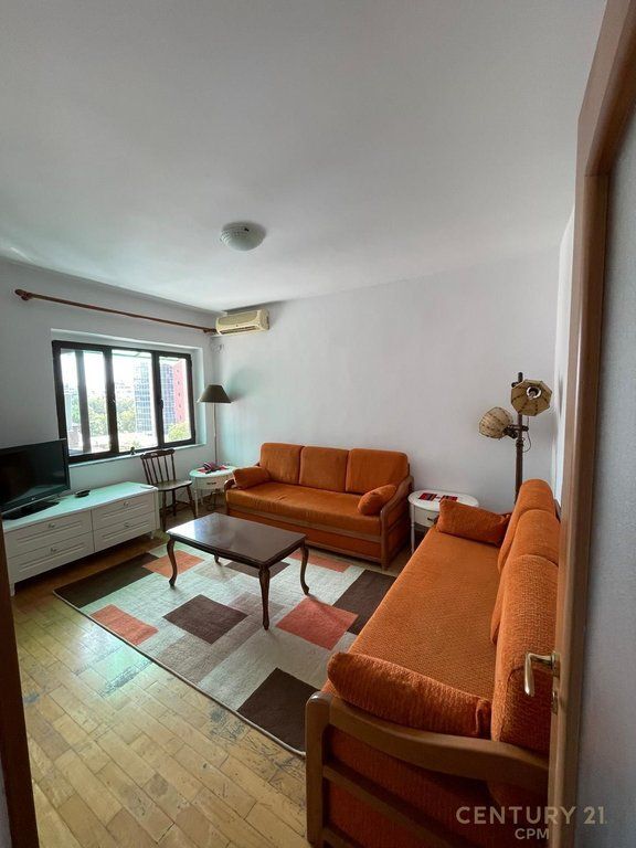Appartamento 2+1 in affitto a Pazari Ri, Tirana - 550€ | 80 m²