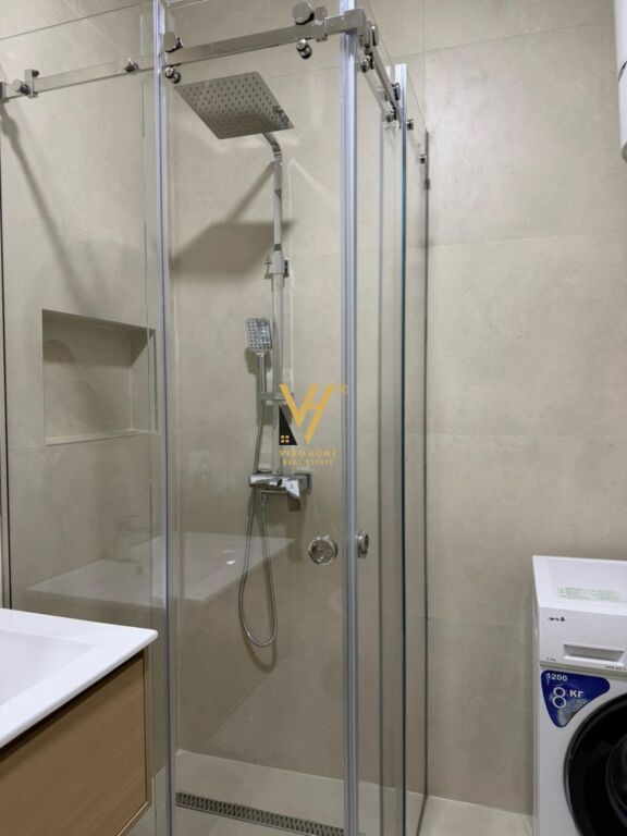 JEPET APARTAMENT 1+1+BLK ME QERA TE KOPSHTI ZOOLOGJIK 75.000 LEKE
