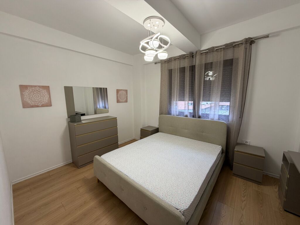 🏡 For rent 1+1 at Oasis Complex, Astir  ✨ Newly furnished 🛏️ With wardrobe 📐 70 m² 🏢 2nd floor, new building with elevator 📍 Astir, Oasis Complex 💰 55,000 lek/month   