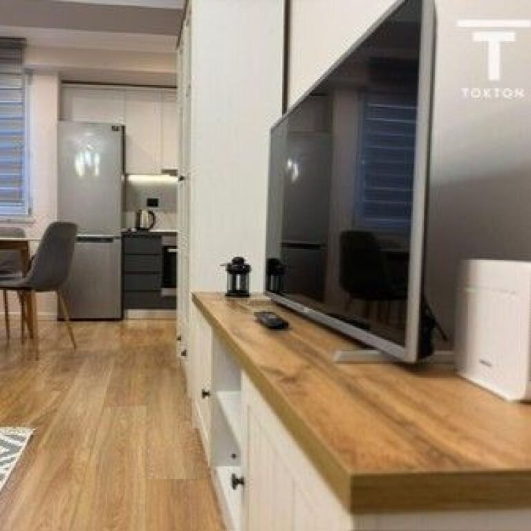 IN VENDITA, APPARTAMENTO 2+1, VIA:"MINE PEZA", TIRANA