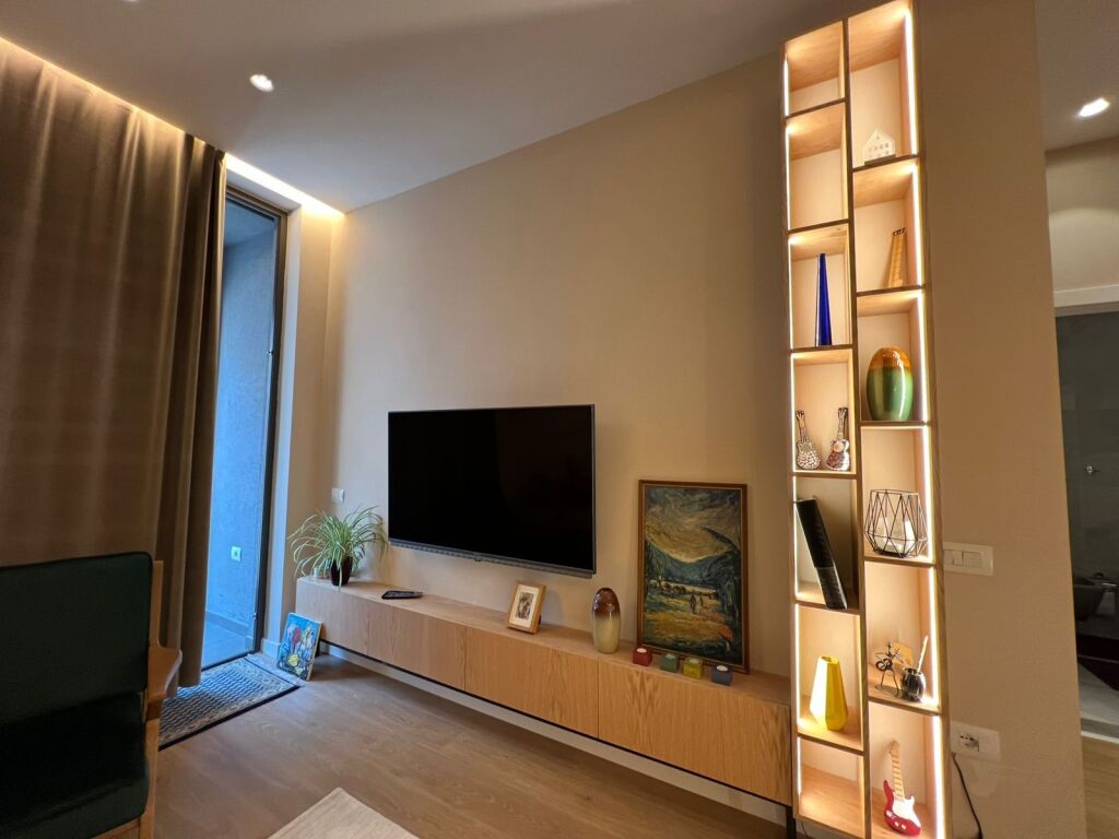 AFFITTO 1+1+ posto auto, edificio Big Market, di fronte al Radisson.