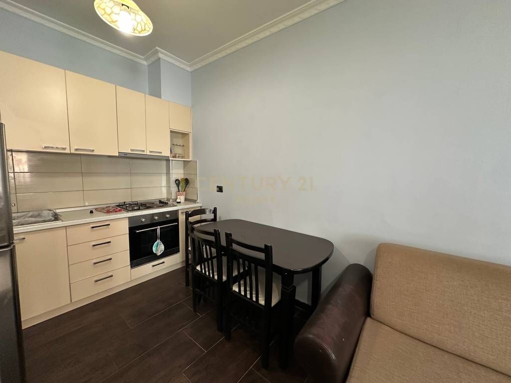 Apartment 1+1 for sale at Shkembi i Kavajes