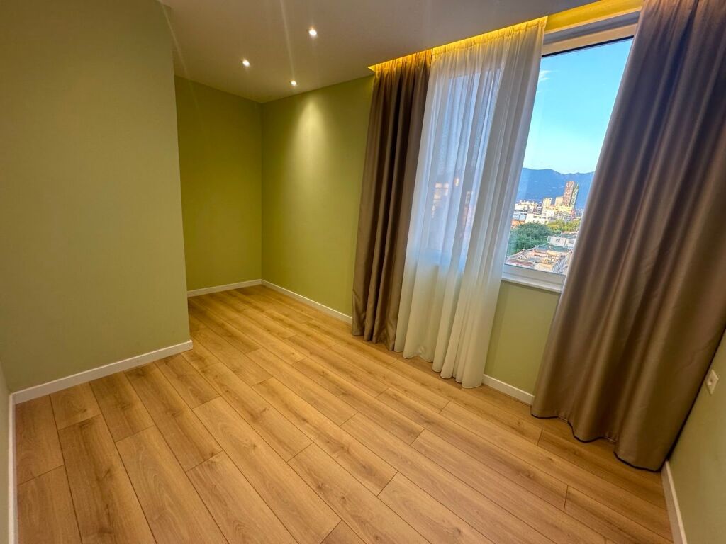 🏢Tek Myslym Shyri shitet apartament 2+1, 235,000€uro