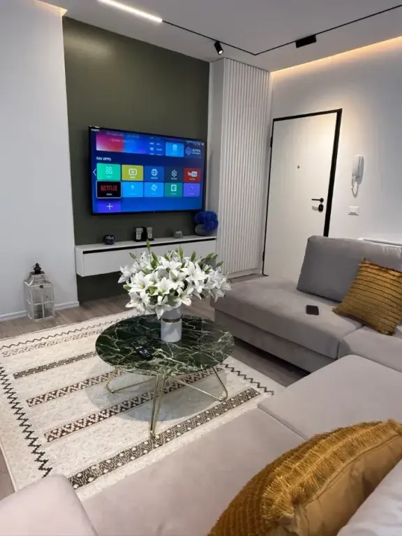 Rent | Apartament 1 + 1 | Bulevardi i Ri | 550 €/month