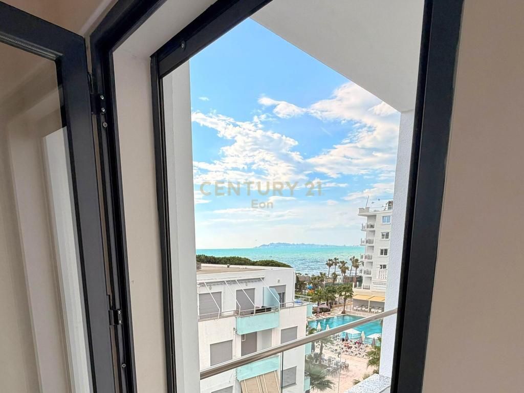 Apartament 1+1 me Pamje Deti 50 metra nga Deti në Golem !