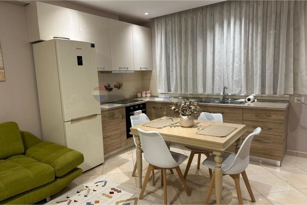 Apartament 1+1 me qera Kompleksi Kontakt