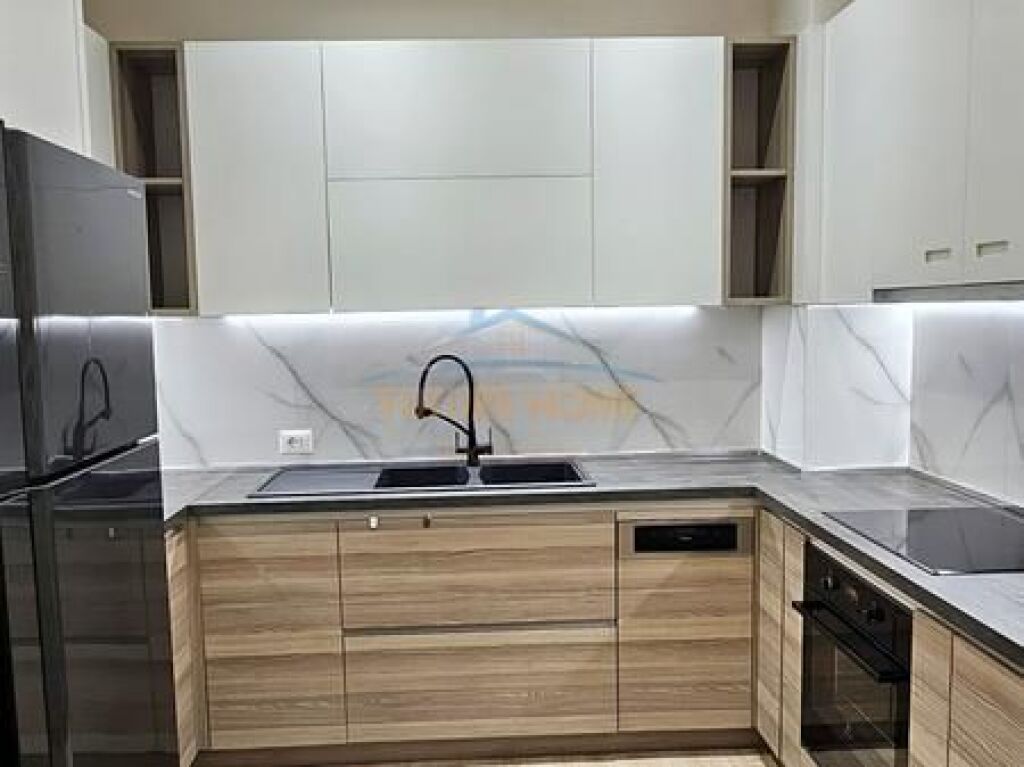 For sale, Apartment 3+1+2, Dry Lake, Tirana