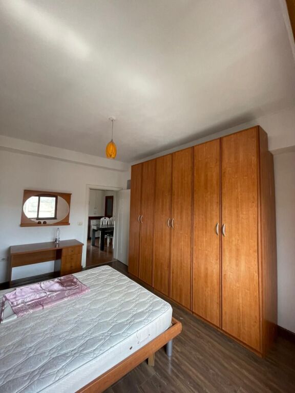 Apartament 1+1 per shitje ne Durres.