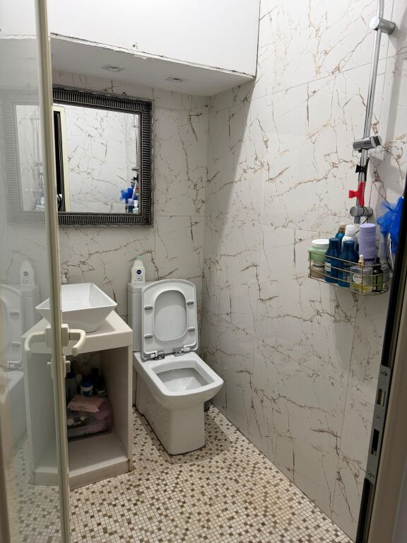 1+1,kat 5 pa ashensore,gjykata e rrethit,600 euro