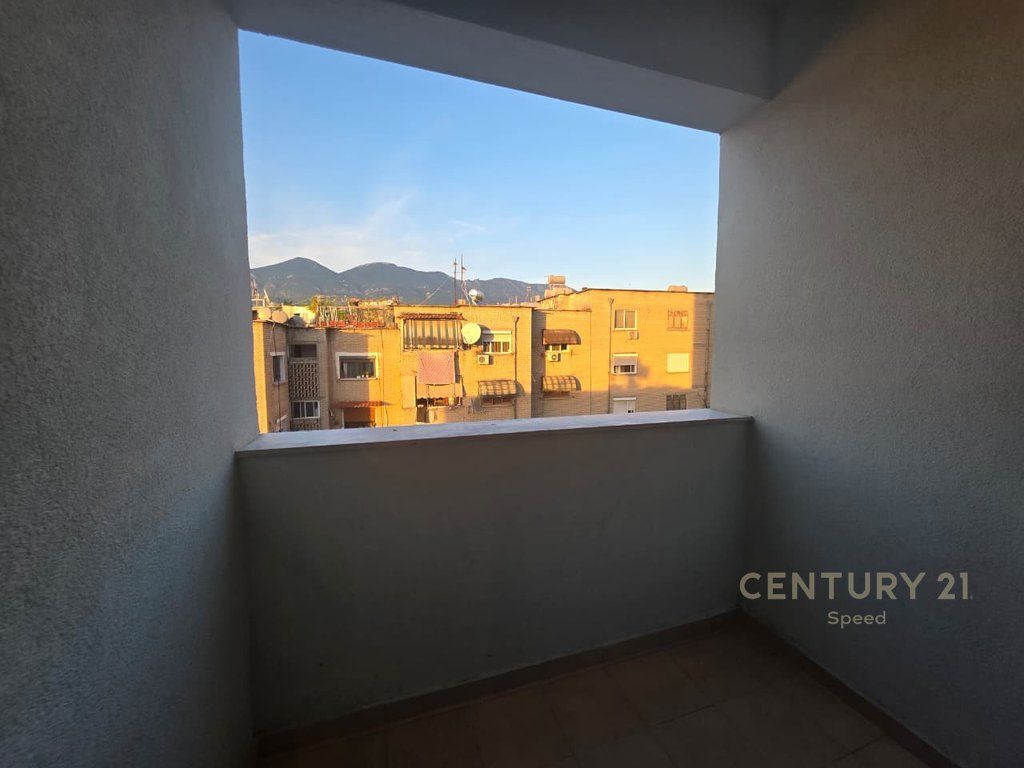 APARTAMENT 2+1 ME QIRA – SHKOLLA E BASHKUAR