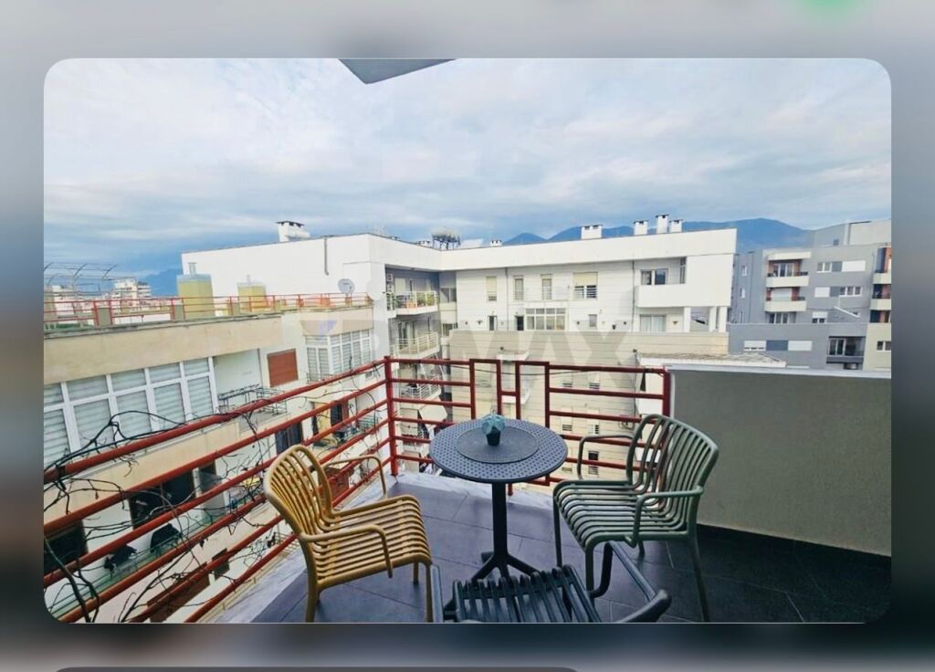 Apartament 1+1 me qira te Pazari i Ri