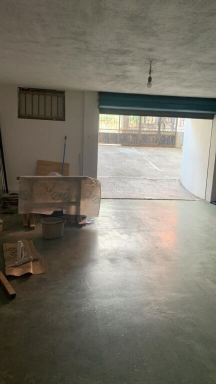 JEPET MAGAZINE ME QERA 130M2 PORCELAN