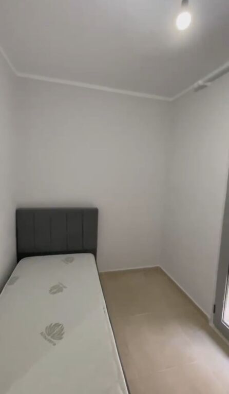 Affitto | Apartament 2 + 1 | Rruga 5 Maji | 450 €/mese