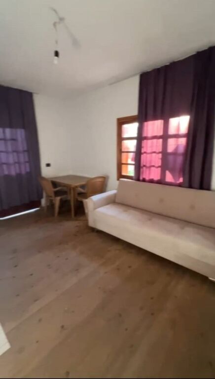 Qera | Vilë 2 + 1 | Qyteti Studenti | 500 €/muaj