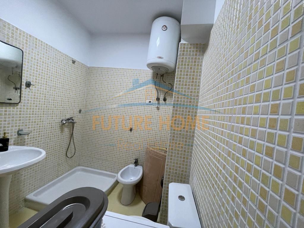 In vendita, Appartamento 3+1+2, vicino a Kristal Center, Tirana.