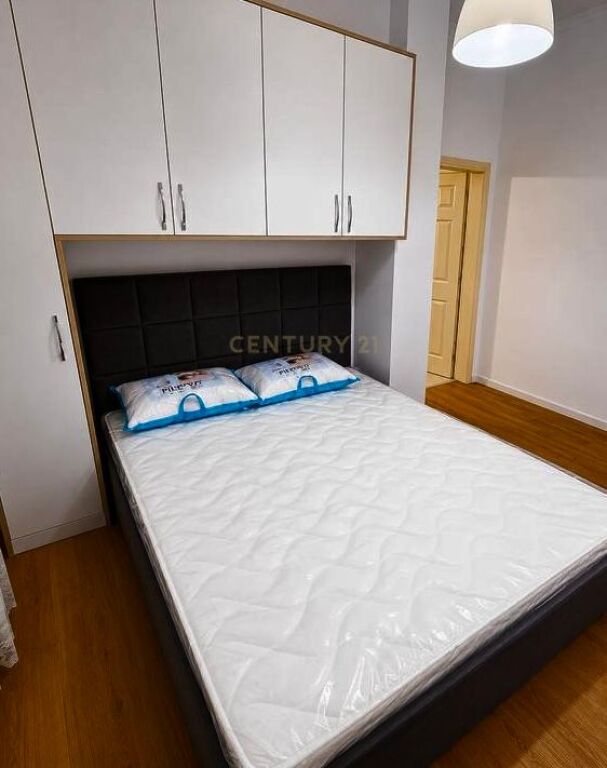 Apartament 1+1 me qira tek Kopshti Botanik
