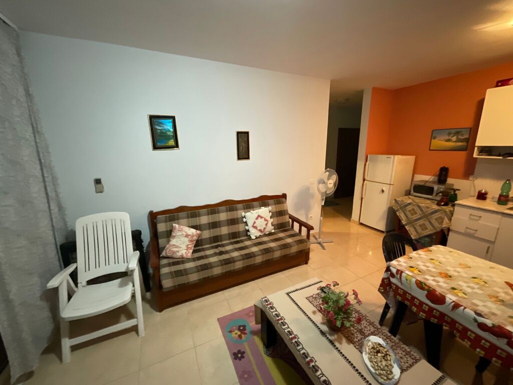 Apartment 1+1 for sale in Golem, Freskia Residence